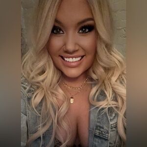 Meet your Posher, Kelsey